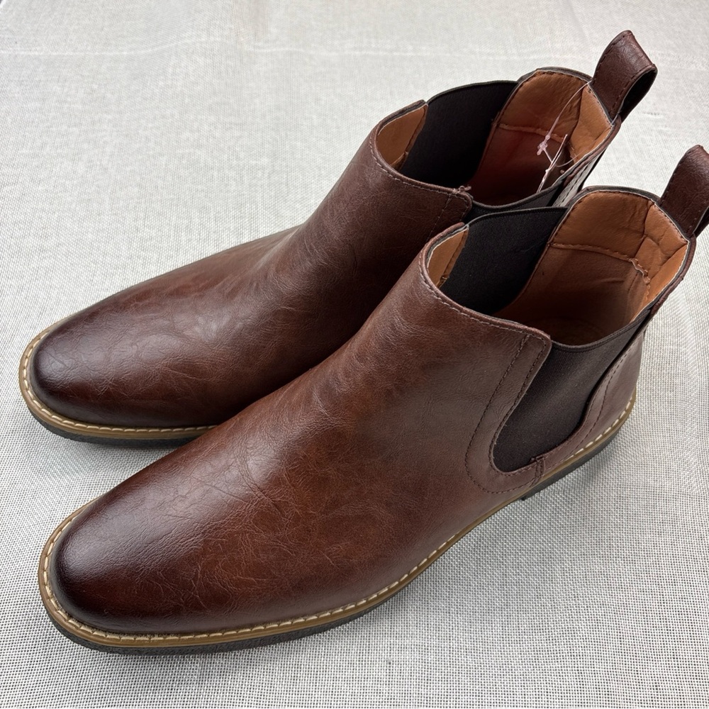 Deer Stags Men's Rockland Boot Brown Size 12 M